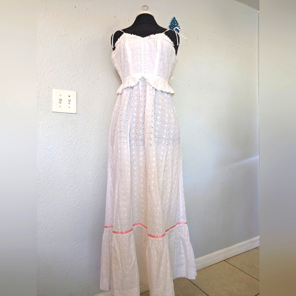 Candi Jones 70s Eyelet and ribbon Maxi Dress - Picture 1 of 13